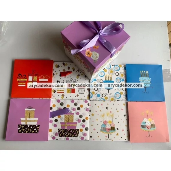 Ajándék doboz 15x15 cm (12 db/csomag)